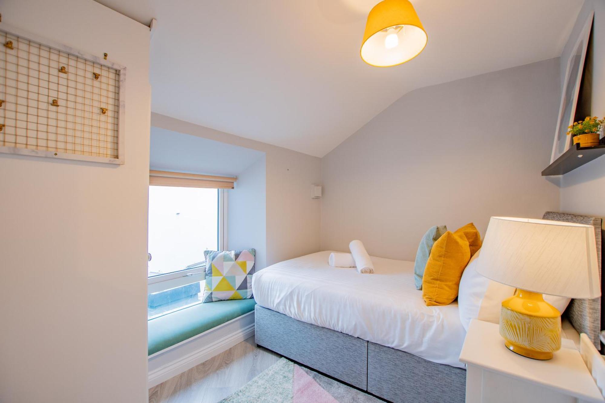 Cosy Retreat In The City Centre Голвей Екстер'єр фото