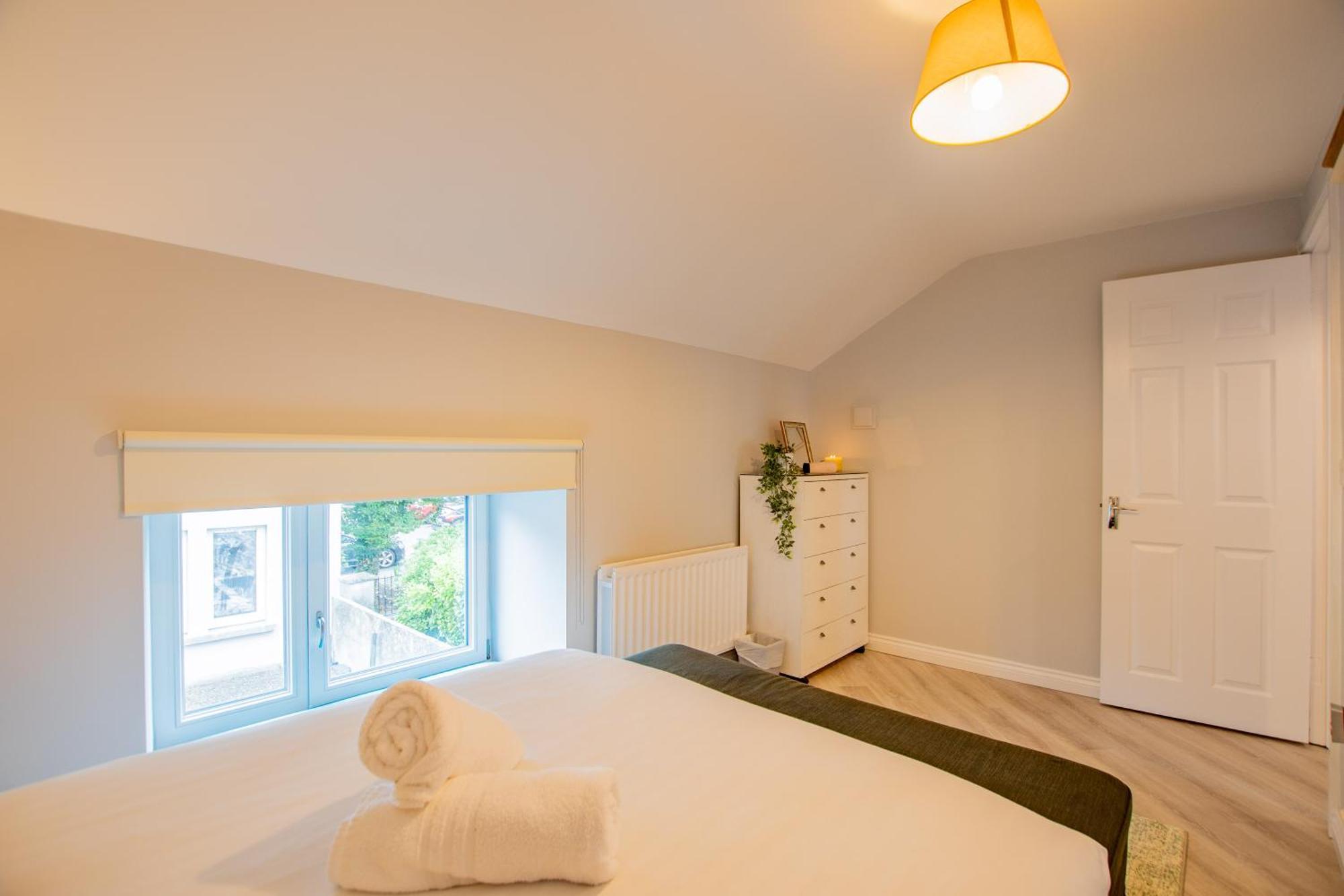 Cosy Retreat In The City Centre Голвей Екстер'єр фото